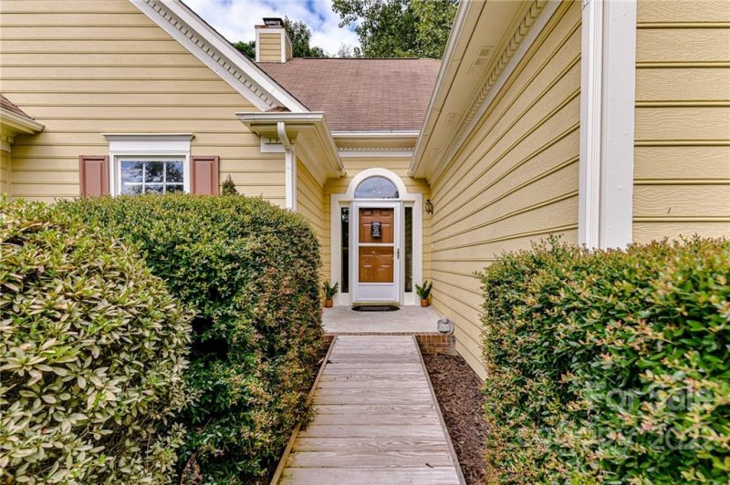 Property image 3 at 13228 Willow Breeze Lane, Huntersville, NC 28078