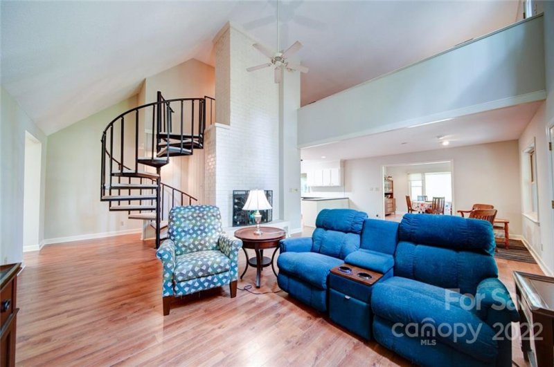 Property image 3 at 1328 Woodrun Court, Rock Hill, SC 29732