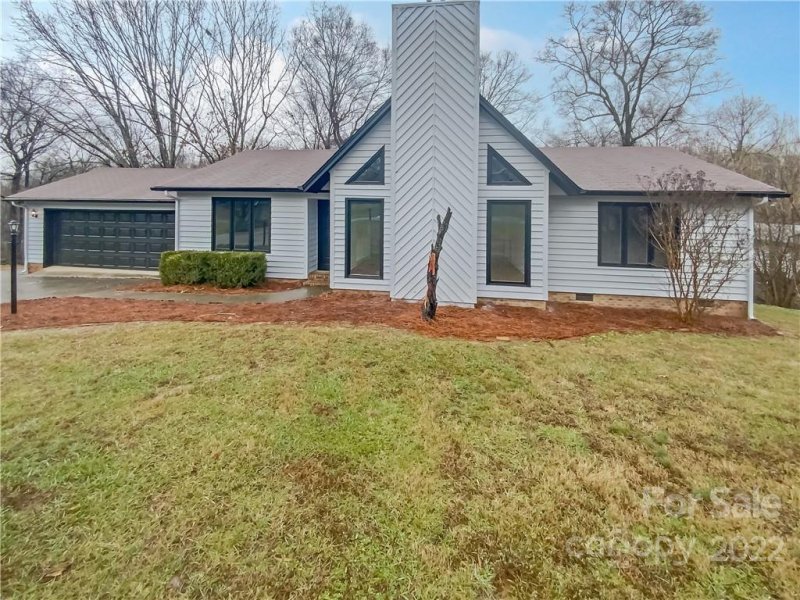 Property image 2 at 2605 Bobwhite Circle, Wingate, NC 28174