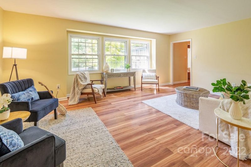 Property image 4 at 11 Crestbrook Drive, Arden, NC 28704