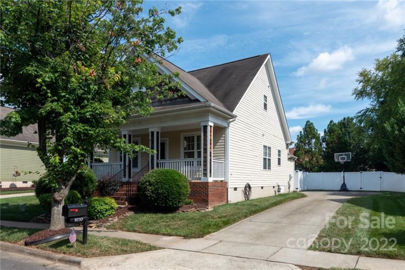 Property image 4 at 8110 Strandhill Road, Huntersville, NC 28078