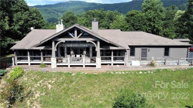 Property image 4 at 11 Gusty Knoll, Waynesville, NC 28785