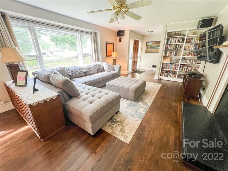 Property image 2 at 413 N Peterson Street, Stanley, NC 28164