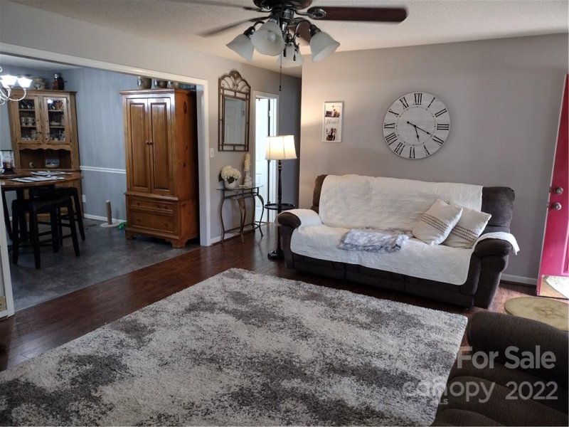 Property image 3 at 7723 Deer Track Drive, Denver, NC 28037