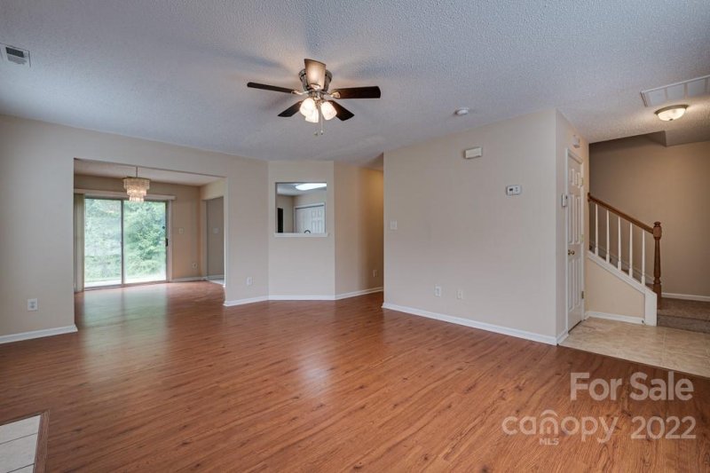 Property image 3 at 5704 Fairchase Avenue, Charlotte, NC 28269
