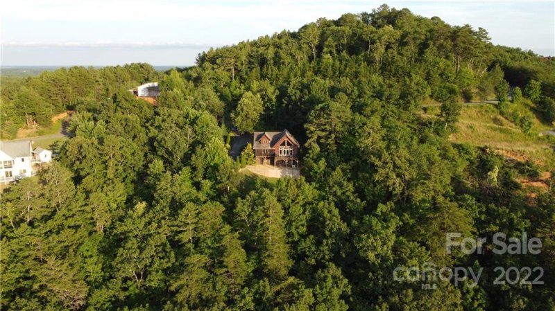 Property image 4 at 373 Boulder Ridge, Lake Lure, NC 28746