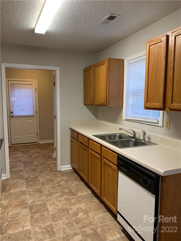 Property image 4 at 2835 Bobwhite Circle, Wingate, NC 28174