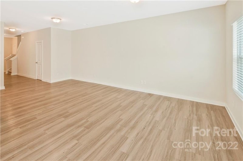 Property image 4 at 3011 Ayana Drive, Charlotte, NC 28210