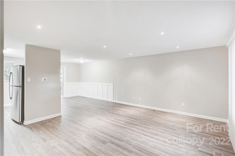 Property image 4 at 8007 Mahogany Drive, Charlotte, NC 28227