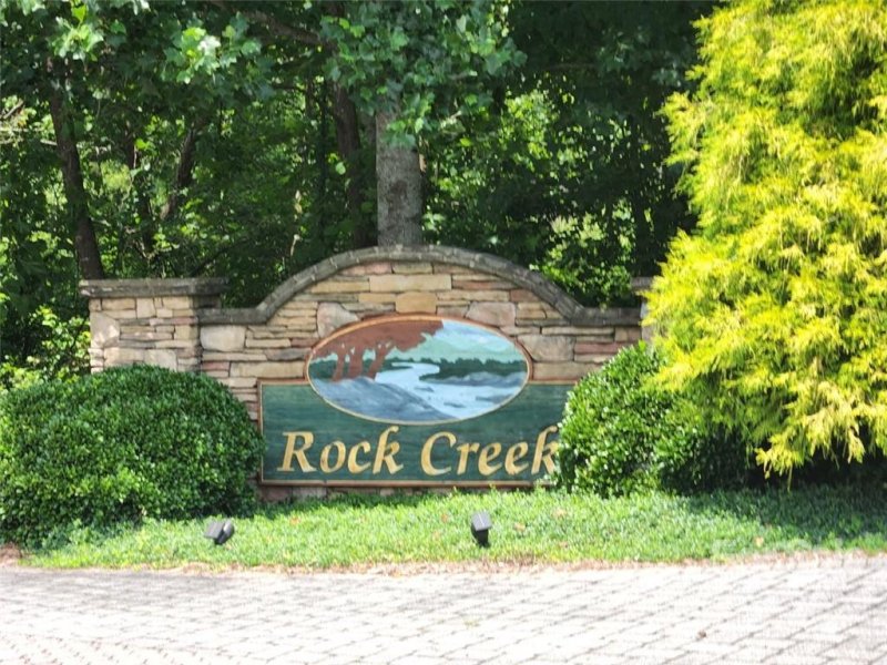 Property image 2 at 40 Black Bear Ridge Trail, Zirconia, NC 28790