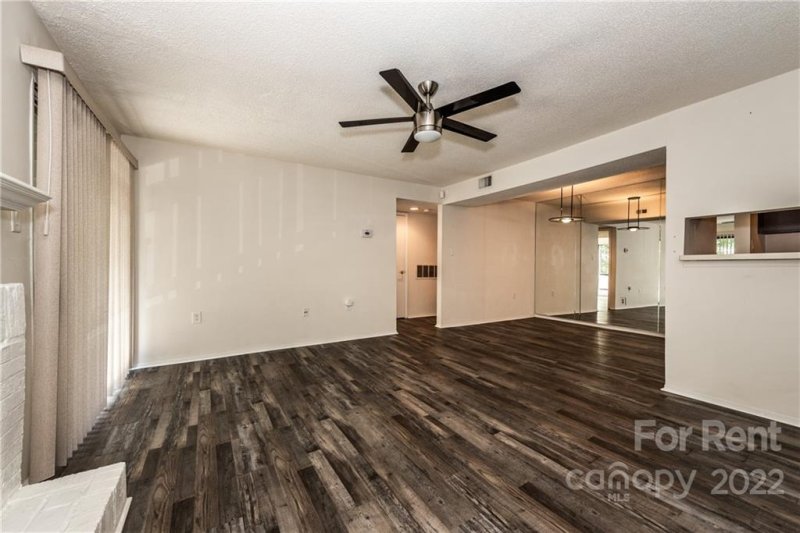 Property image 5 at 5020 Sardis Road, Charlotte, NC 28270