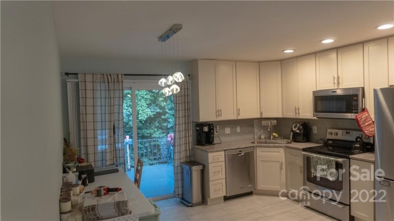 Property image 5 at 2027 Ibis Court, Charlotte, NC 28205
