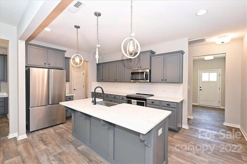 Property image 3 at 7033 Duncan Acres Drive, Belmont, NC 28012