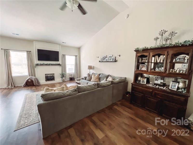 Property image 4 at 1137 Black Diamond Drive, Dallas, NC 28034