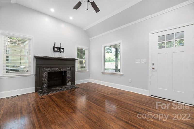 Property image 2 at 3000 Parkway Avenue, Charlotte, NC 28208