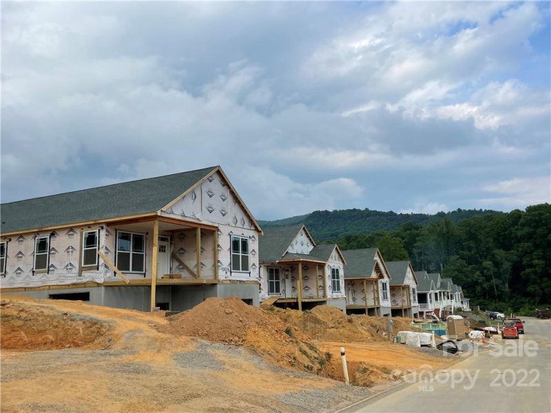 Property image 3 at 1112 Blueview Drive, Black Mountain, NC 28711