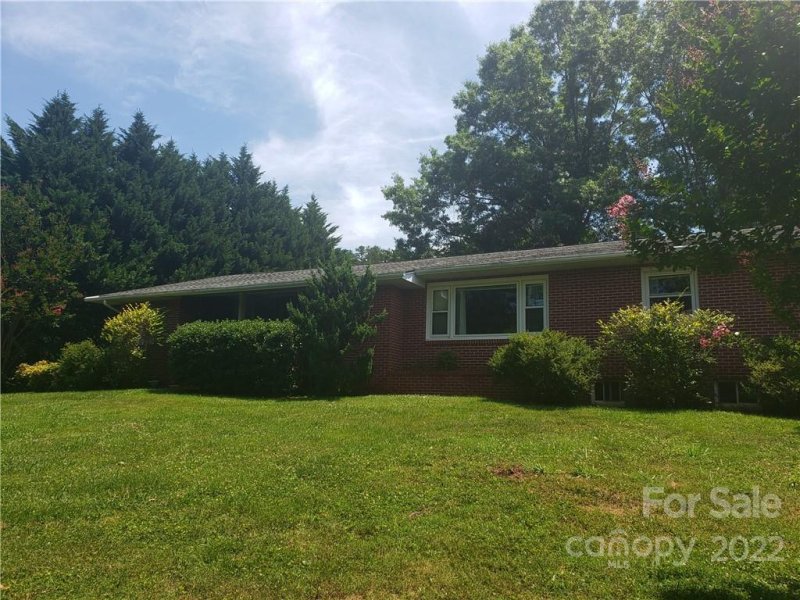 Property image 3 at 191 Rolling Green Drive, Sylva, NC 28779