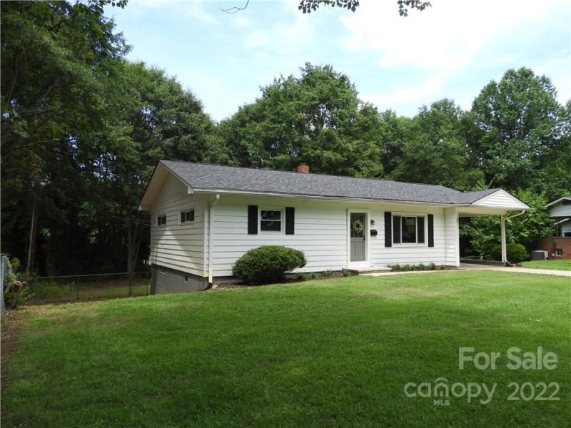 Property image 2 at 160 Edgewood Drive, Forest City, NC 28043