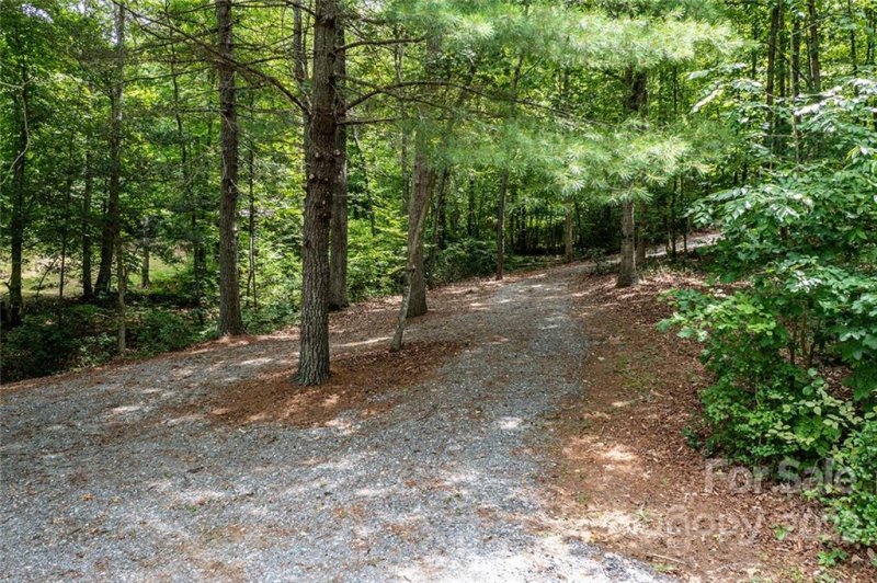 Property image 4 at 1096 Lake Vista Drive, Connelly Springs, NC 28612