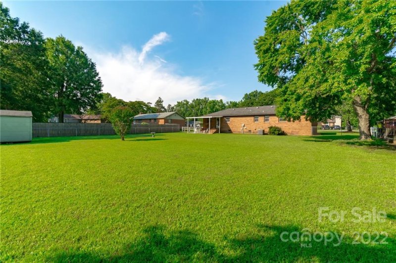 Property image 5 at 15209 Catawba Circle, Matthews, NC 28104