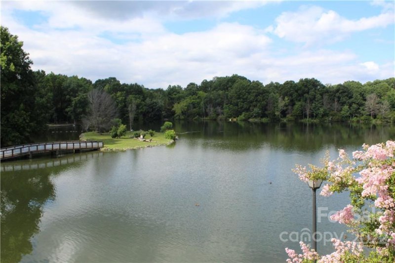 Property image 3 at 5857 Harris Grove Lane, Charlotte, NC 28212