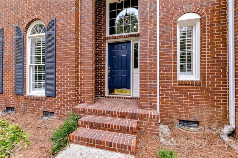 Property image 2 at 12707 Landing Green Drive, Charlotte, NC 28277