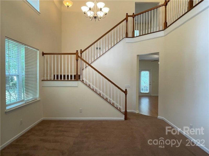 Property image 3 at 16742 Commons Creek Drive, Charlotte, NC 28277