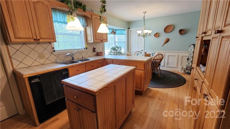 Property image 4 at 30 Park Avenue, Asheville, NC 28803