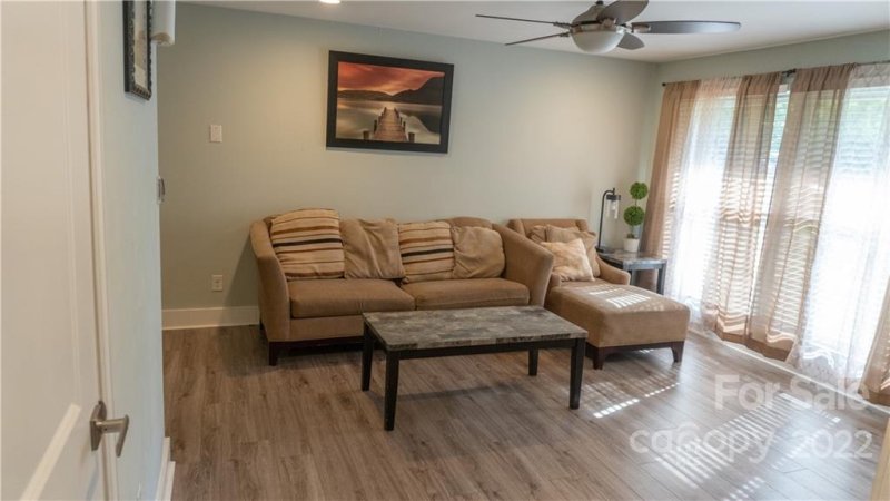 Property image 2 at 2025 Ibis Court, Charlotte, NC 28205