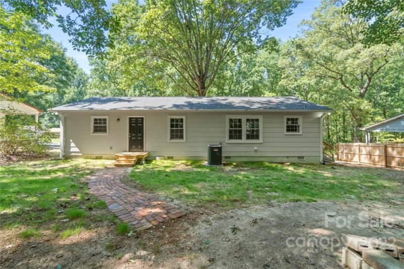 Property image 5 at 1208 Northwoods Drive, Kings Mountain, NC 28086
