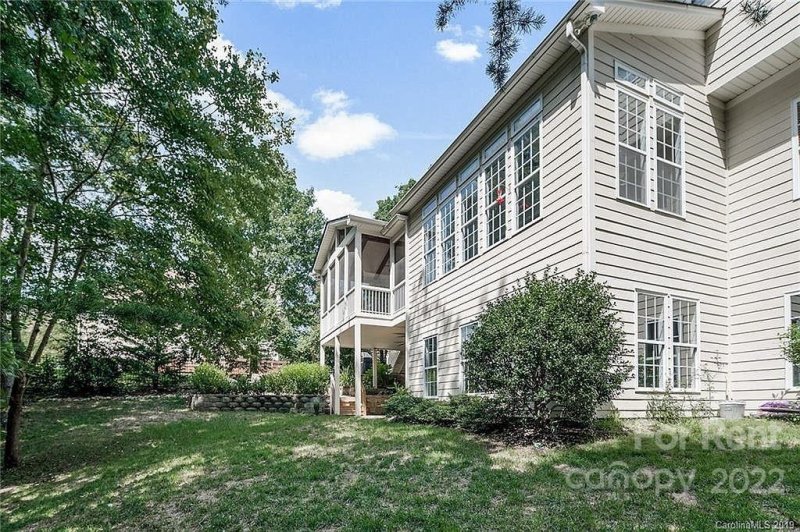 Property image 2 at 16420 Woolwine Road, Charlotte, NC 28278