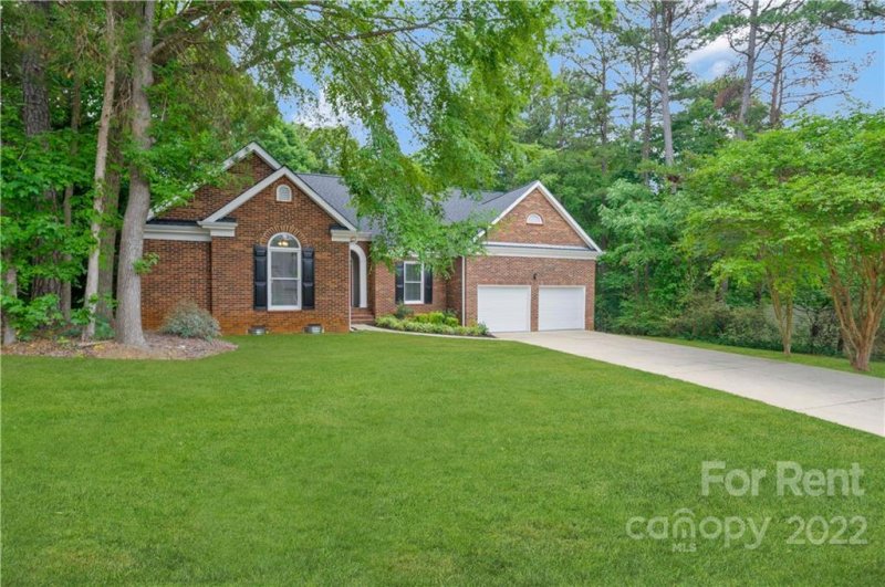 Property image 3 at 5814 Maylandia Road, Charlotte, NC 28269