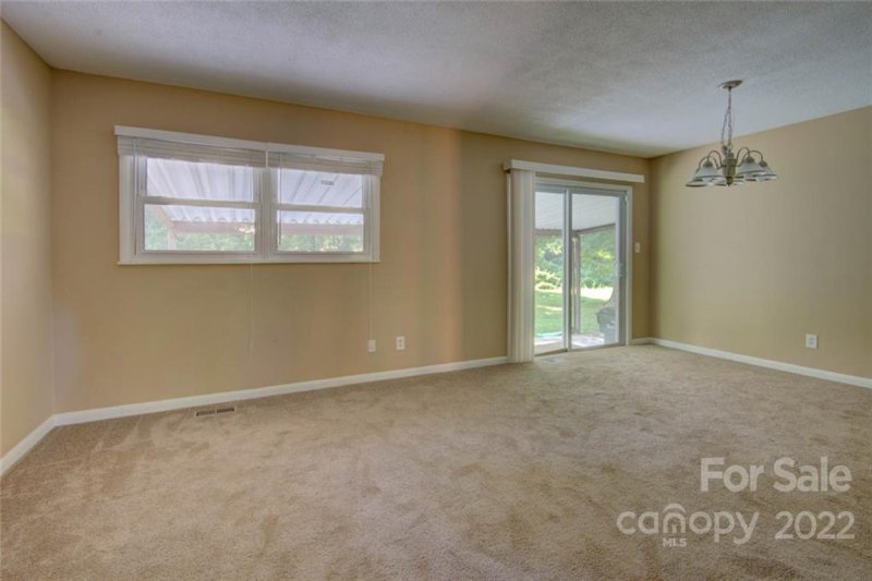 Property image 2 at 1623 Fern Forest Drive, Gastonia, NC 28054