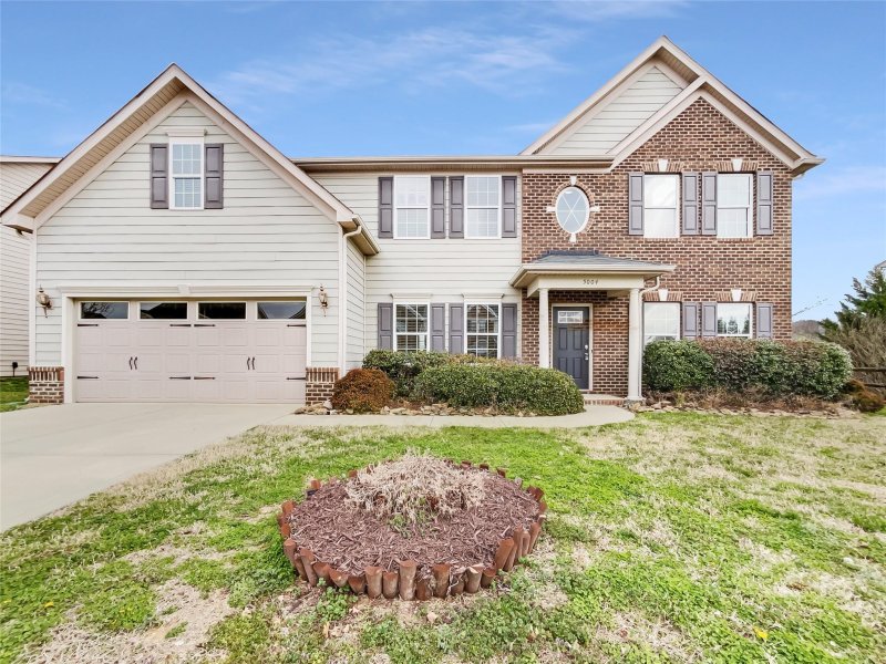 5004 Clover Hill Road