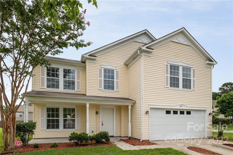 14041 Lawrence Farm Lane