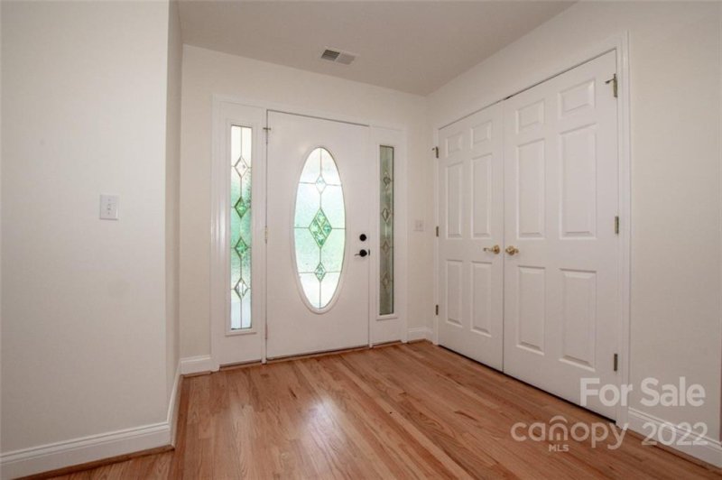 Property image 2 at 627 Beaten Path Road, Mooresville, NC 28117