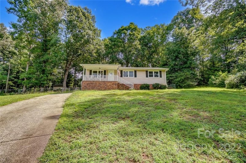 Property image 3 at 4520 Hidden Glen Court, Gastonia, NC 28056