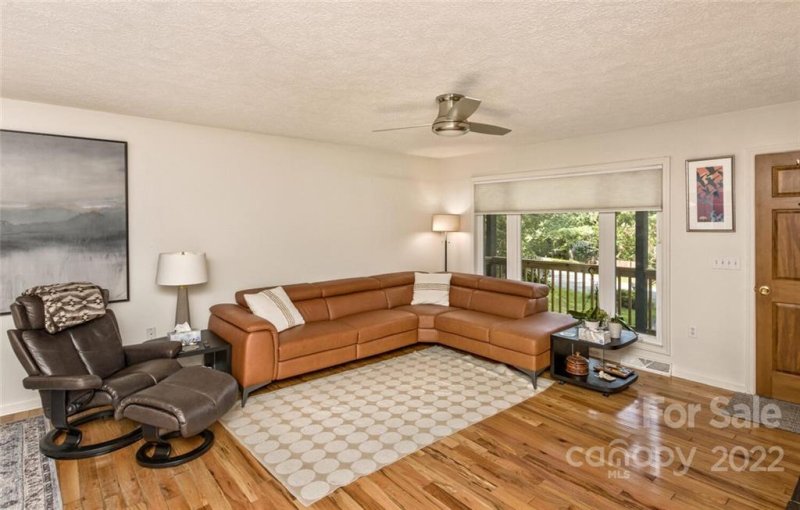 Property image 5 at 27 Brookcliff Drive, Asheville, NC 28804