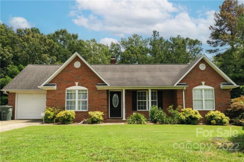 Property image 2 at 4400 Poxon Lane, Monroe, NC 28110