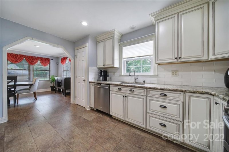 Property image 3 at 1165 Twin Lakes Road, Rock Hill, SC 29732