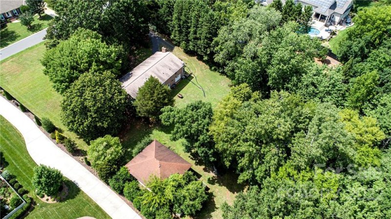 Property image 2 at 6225 Sharon Acres Road, Charlotte, NC 28210