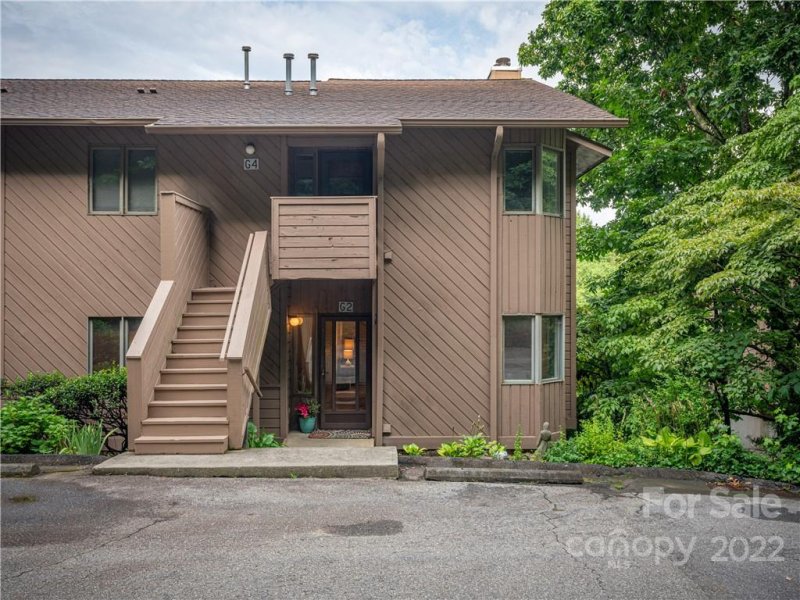 305 Piney Mountain Drive