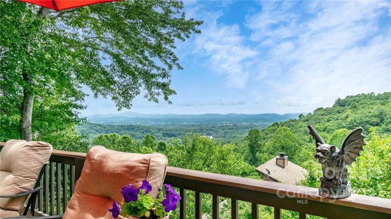 Property image 3 at 149 Country Ridge Road, Laurel Park, NC 28739