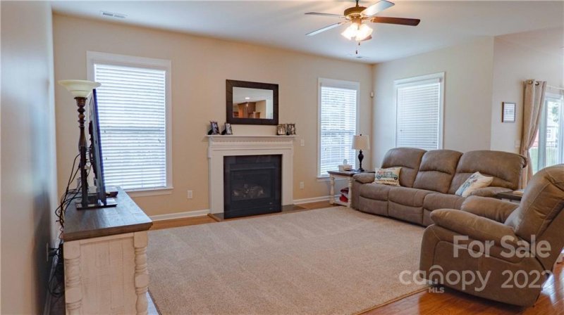 Property image 4 at 10560 Skipping Rock Lane, Concord, NC 28027