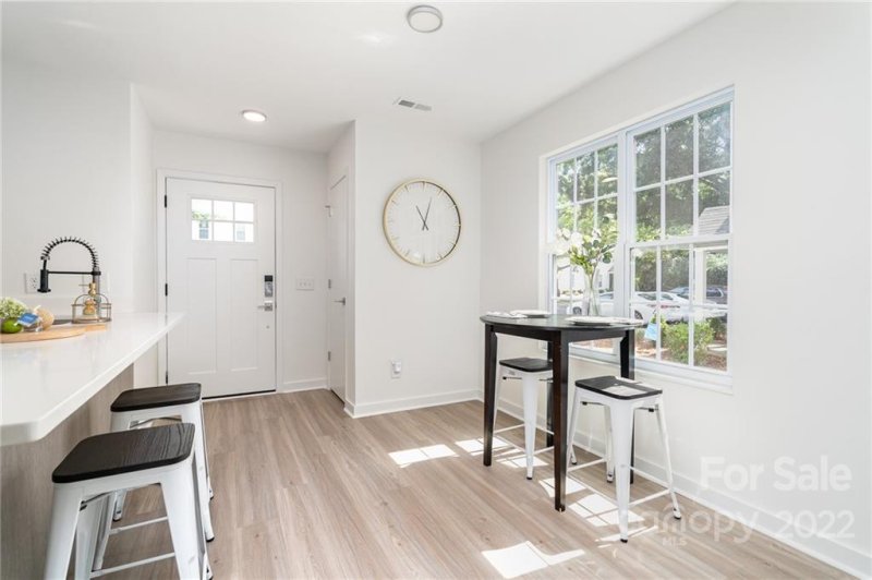 Property image 4 at 1535 Briar Creek Road, Charlotte, NC 28205