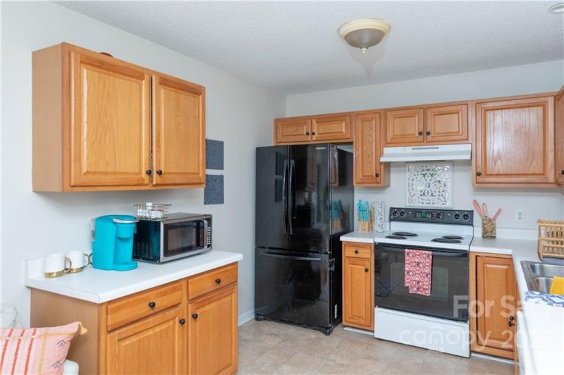Property image 4 at 592 E Rambo Road, Rock Hill, SC 29730