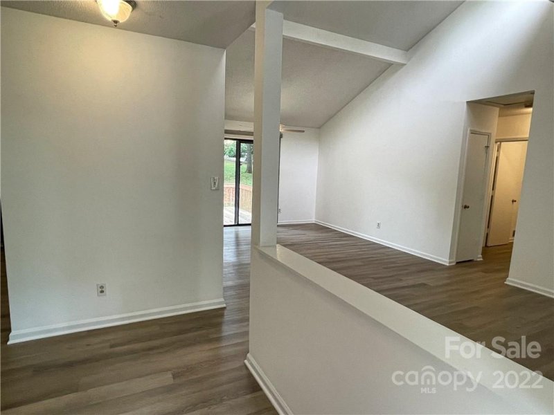 Property image 4 at 8115 Barncliff Road, Charlotte, NC 28227