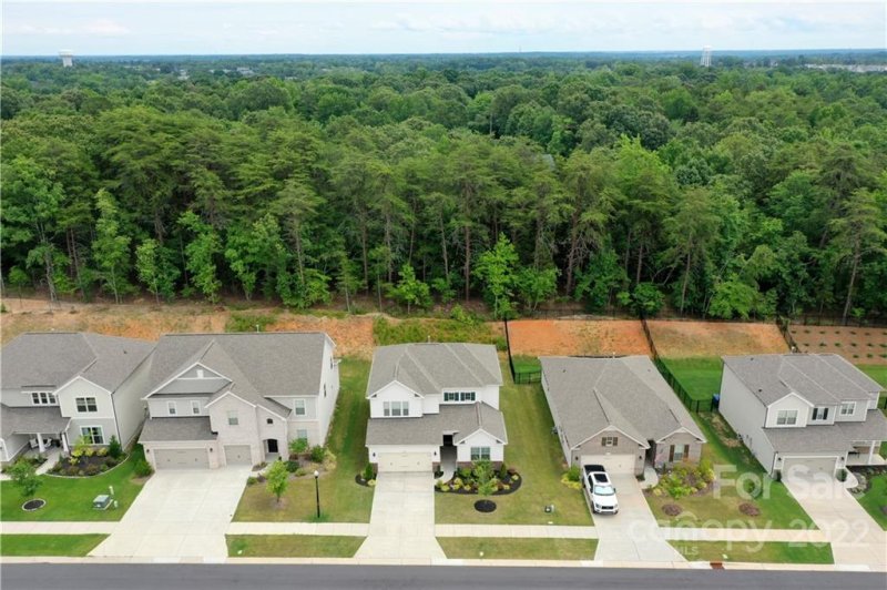 Property image 4 at 15201 Autumn Sage Drive, Charlotte, NC 28278