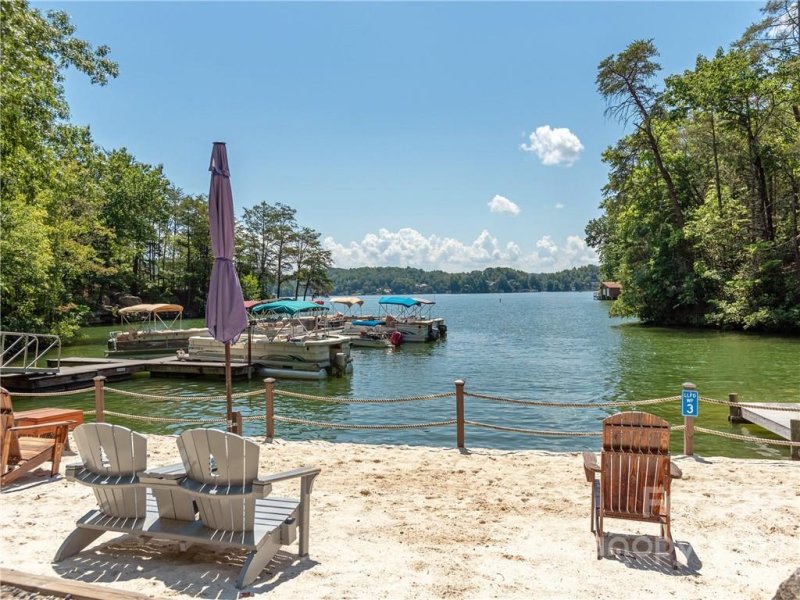 Property image 2 at 104 Winding Creek Court, Lake Lure, NC 28746