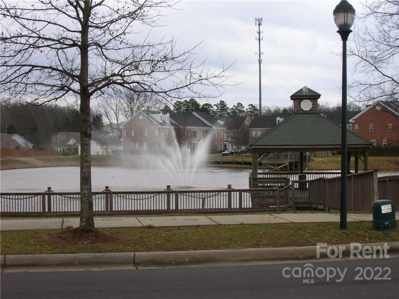 Property image 2 at 8720 Arbor Creek Drive, Charlotte, NC 28269
